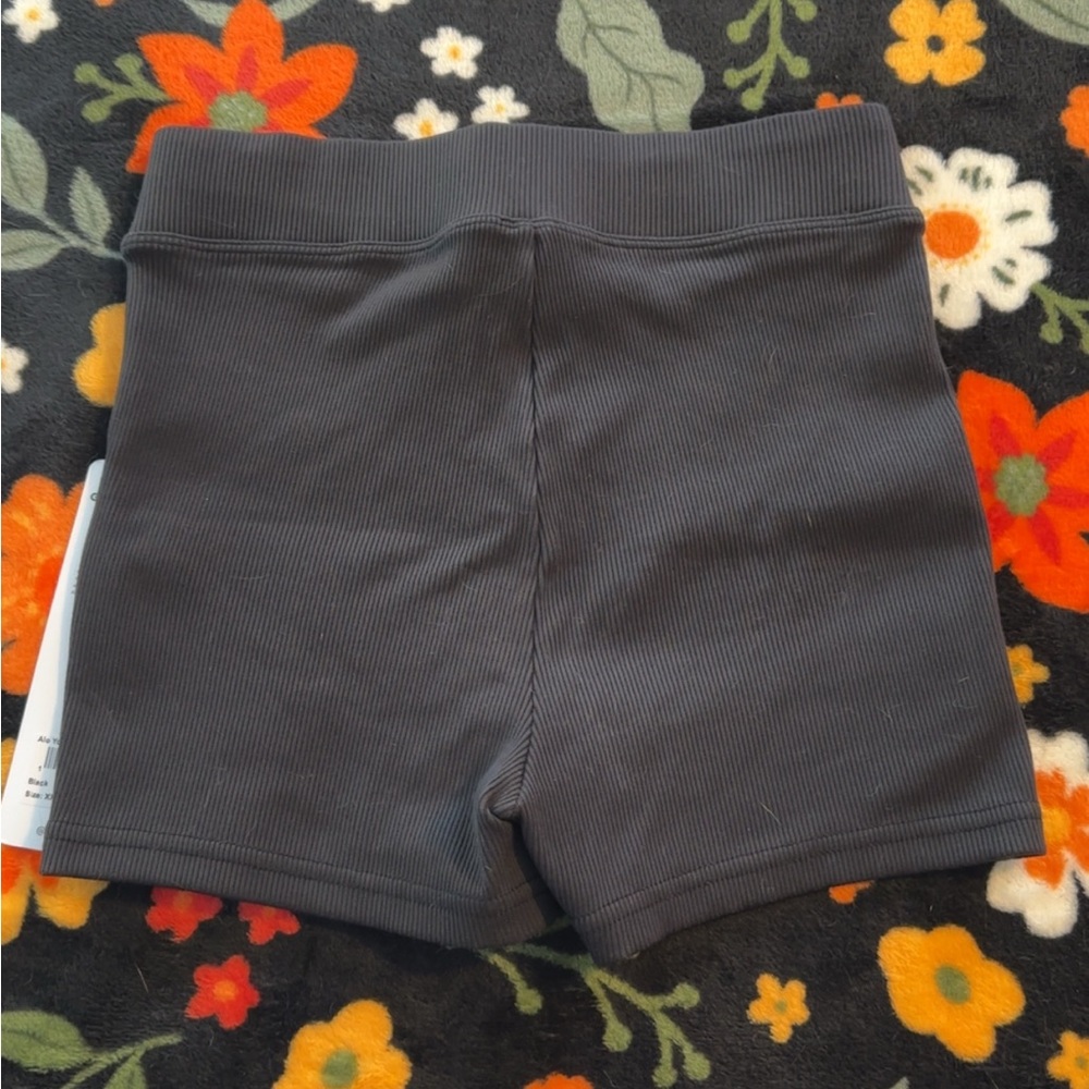 ALO Yoga Goddess Ribbed High-Waisted Hot Short SZ XXS - Picture 5 of 6